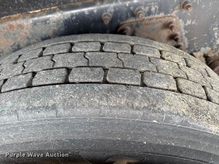 image for item EP2976 2007 International 7400 dump truck