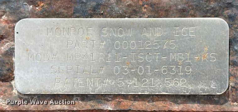 image for item EP2977 2003 Sterling 7500 dump truck