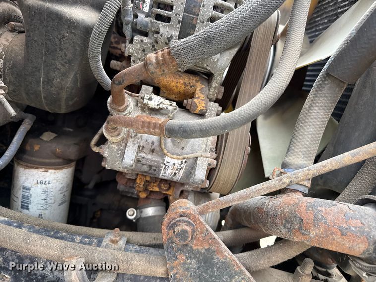 image for item EP2977 2003 Sterling 7500 dump truck