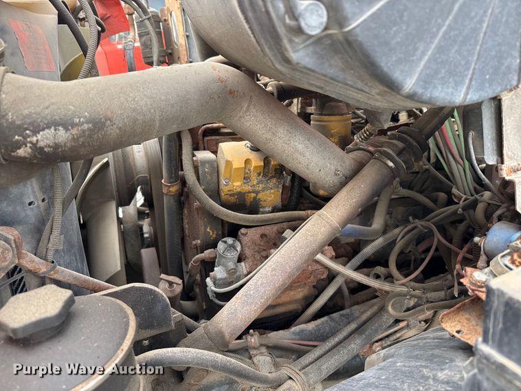 image for item EP2977 2003 Sterling 7500 dump truck