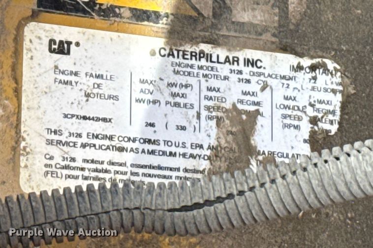 image for item EP2977 2003 Sterling 7500 dump truck