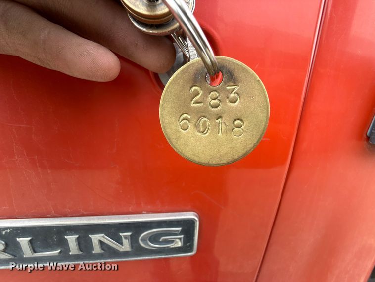 image for item EP2978 1999 Sterling semi truck