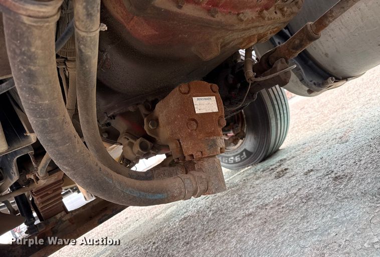 image for item EP2978 1999 Sterling semi truck