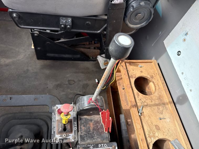 image for item EP2978 1999 Sterling semi truck