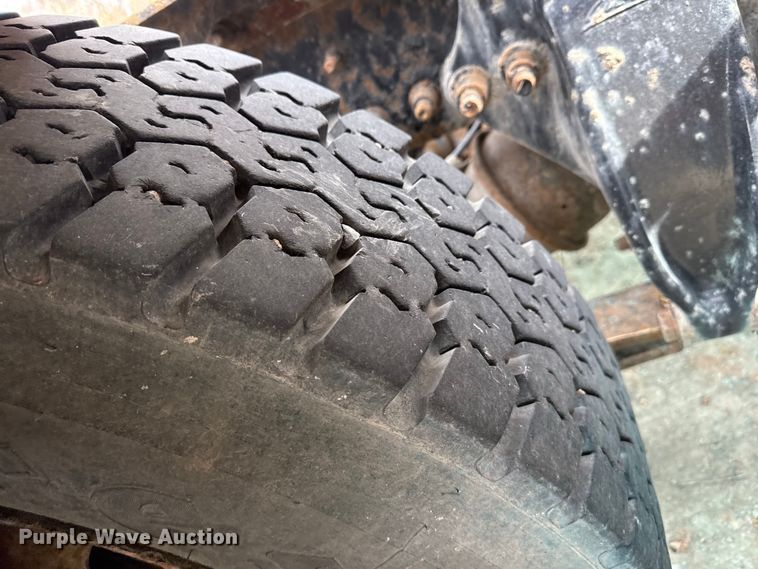 image for item EP2978 1999 Sterling semi truck