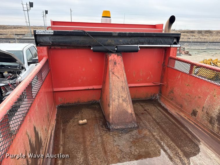 image for item EP2979 2003 Sterling 7500 dump truck