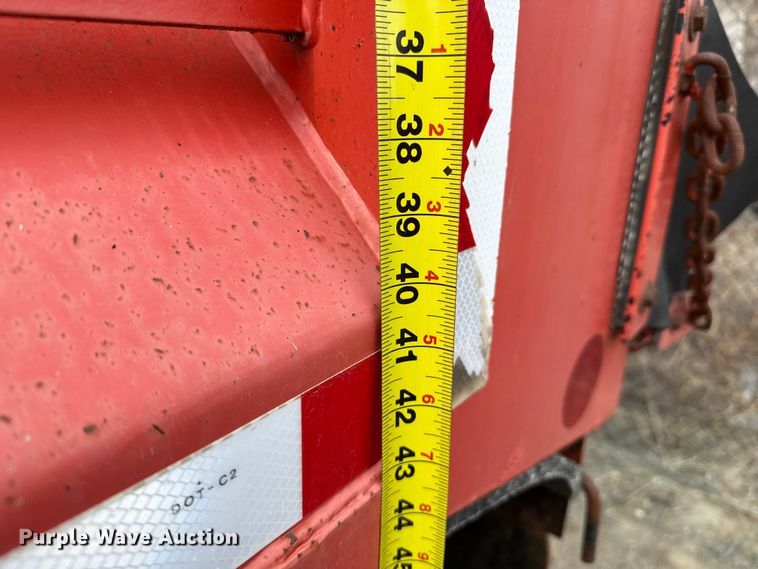 image for item EP2979 2003 Sterling 7500 dump truck