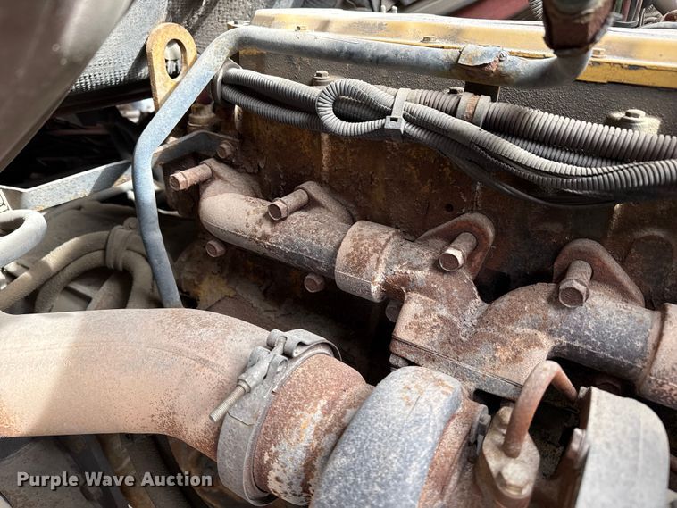 image for item EP2979 2003 Sterling 7500 dump truck