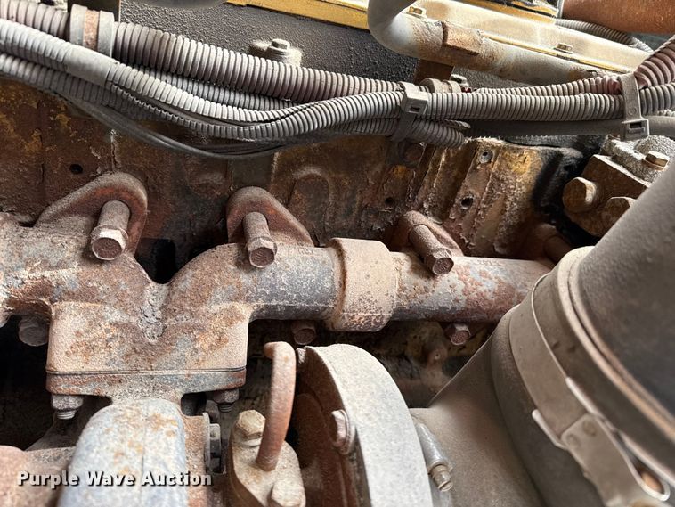 image for item EP2979 2003 Sterling 7500 dump truck