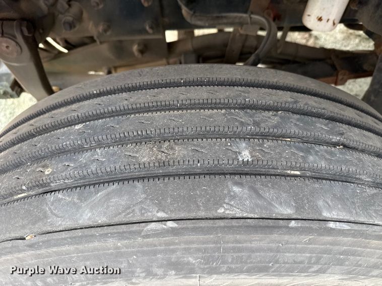 image for item EP2979 2003 Sterling 7500 dump truck