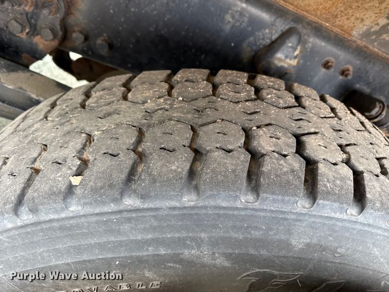 image for item EP2979 2003 Sterling 7500 dump truck