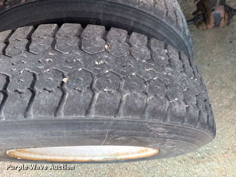 image for item EP2979 2003 Sterling 7500 dump truck