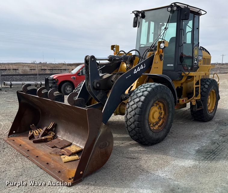 image for item EP2980 2006 John Deere 444J wheel loader