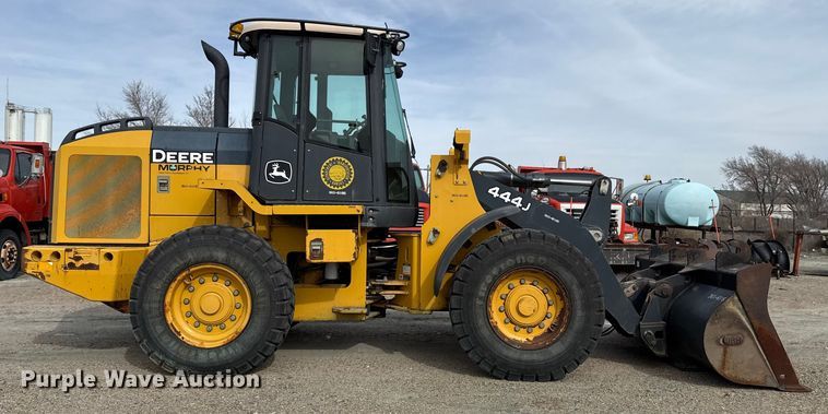 image for item EP2980 2006 John Deere 444J wheel loader