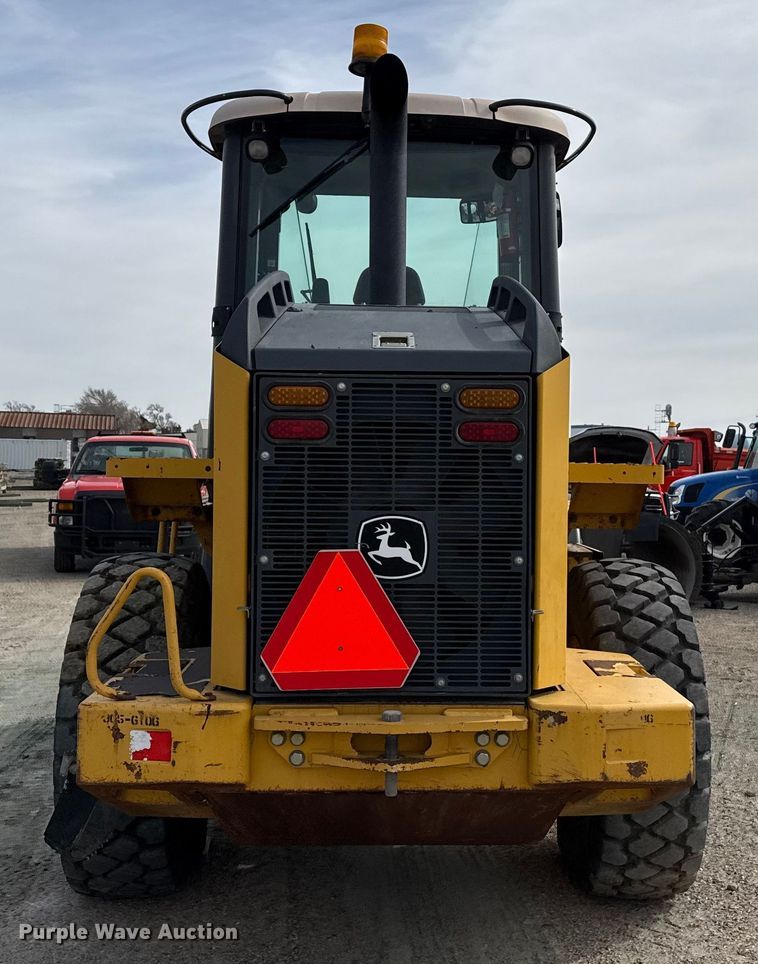 image for item EP2980 2006 John Deere 444J wheel loader
