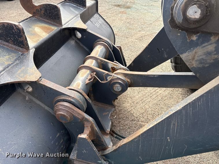 image for item EP2980 2006 John Deere 444J wheel loader