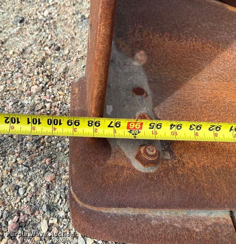 image for item EP2980 2006 John Deere 444J wheel loader