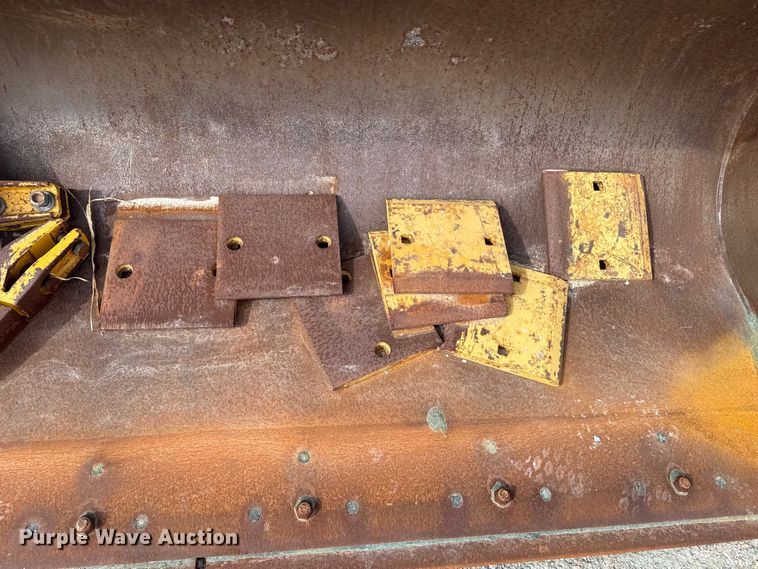 image for item EP2980 2006 John Deere 444J wheel loader