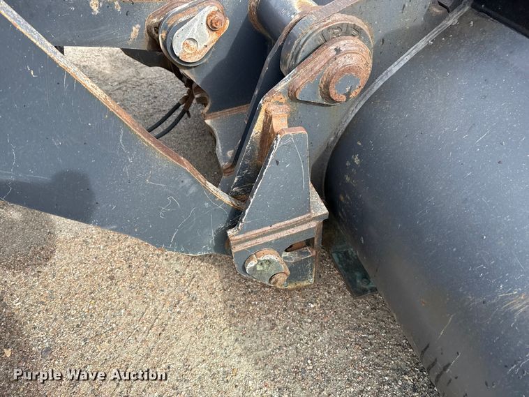 image for item EP2980 2006 John Deere 444J wheel loader