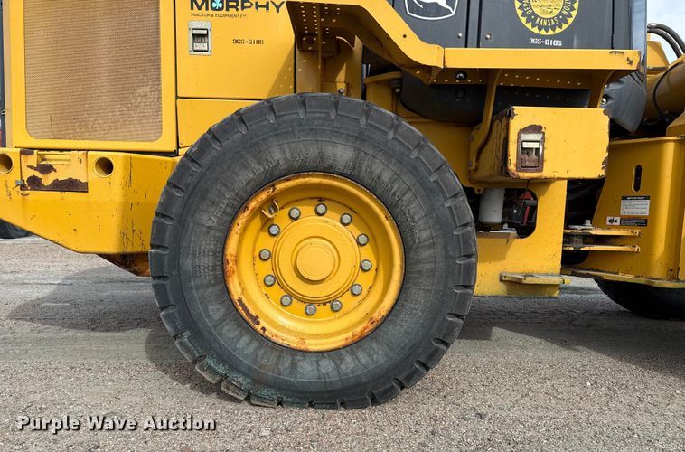 image for item EP2980 2006 John Deere 444J wheel loader