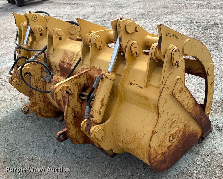 image for item EP2980 2006 John Deere 444J wheel loader