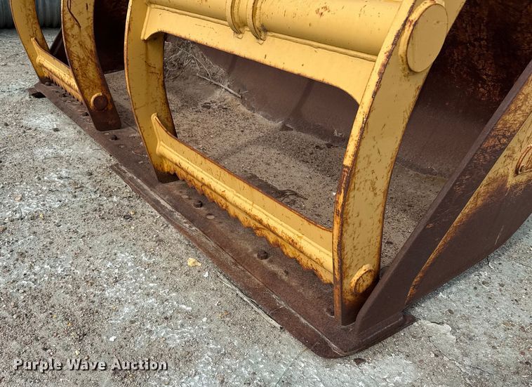 image for item EP2980 2006 John Deere 444J wheel loader