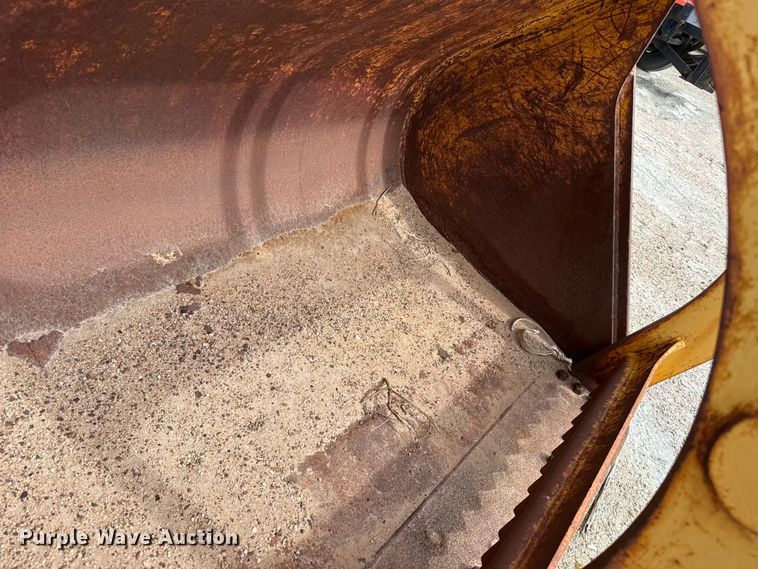 image for item EP2980 2006 John Deere 444J wheel loader