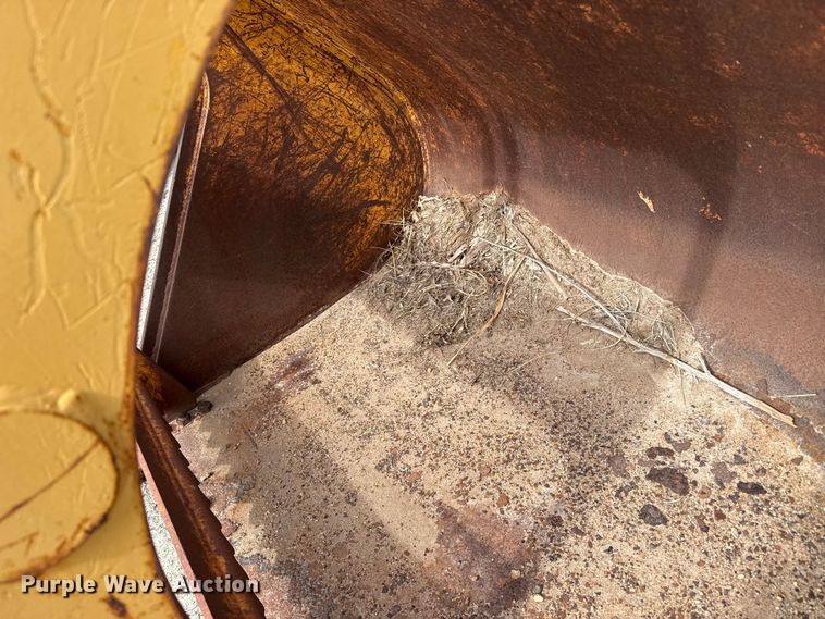 image for item EP2980 2006 John Deere 444J wheel loader