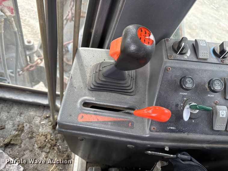 image for item EP2981 2003 Volvo G720B motor grader