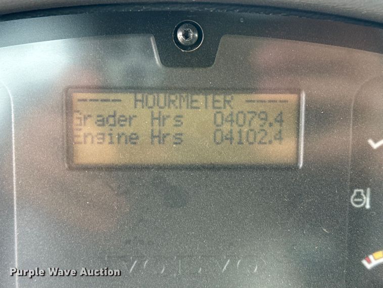 image for item EP2981 2003 Volvo G720B motor grader