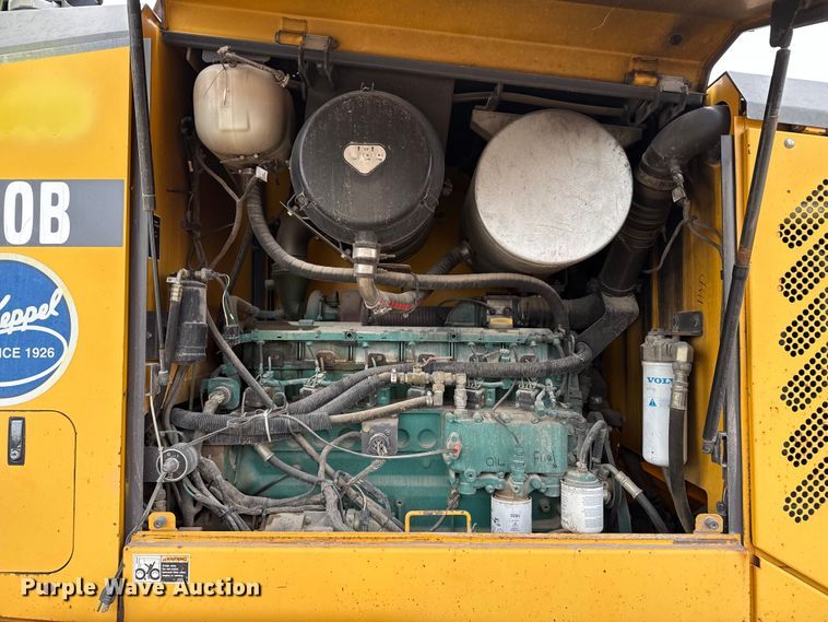 image for item EP2981 2003 Volvo G720B motor grader