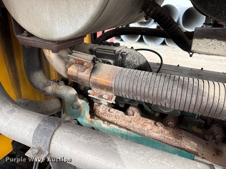 image for item EP2981 2003 Volvo G720B motor grader