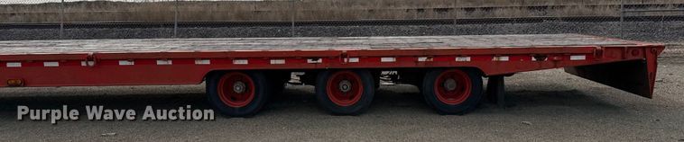 image for item EP2982 1999 Trail King TK110SA-533 drop deck trailer