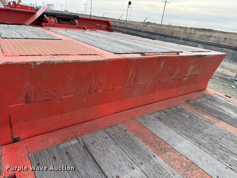 image for item EP2982 1999 Trail King TK110SA-533 drop deck trailer