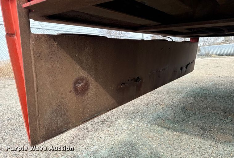 image for item EP2982 1999 Trail King TK110SA-533 drop deck trailer