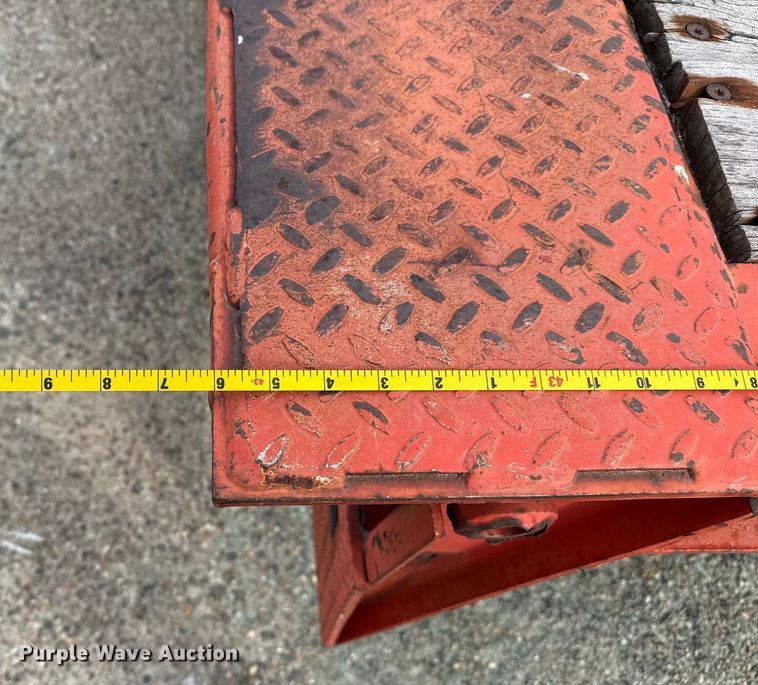 image for item EP2982 1999 Trail King TK110SA-533 drop deck trailer