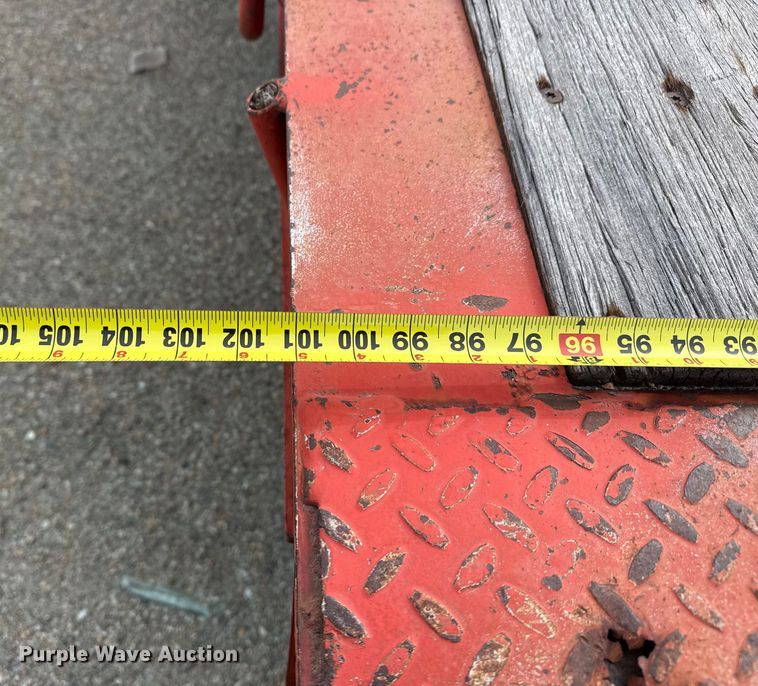 image for item EP2982 1999 Trail King TK110SA-533 drop deck trailer