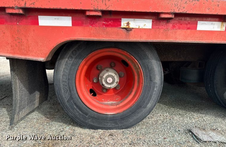 image for item EP2982 1999 Trail King TK110SA-533 drop deck trailer