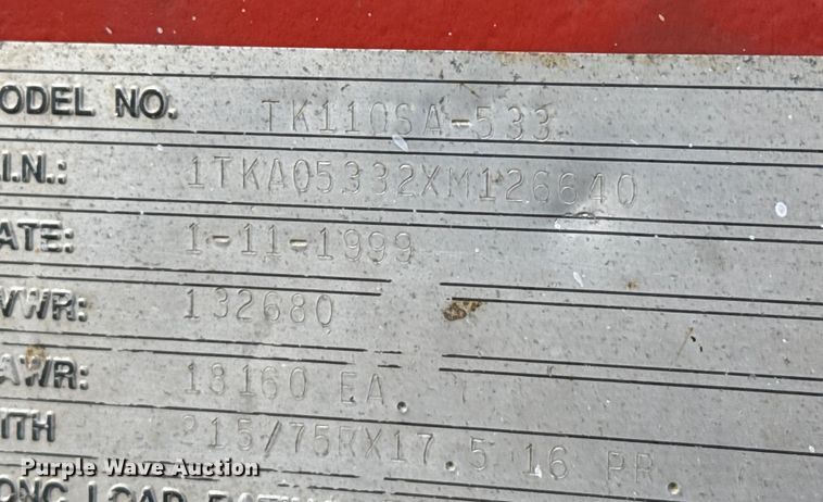 image for item EP2982 1999 Trail King TK110SA-533 drop deck trailer