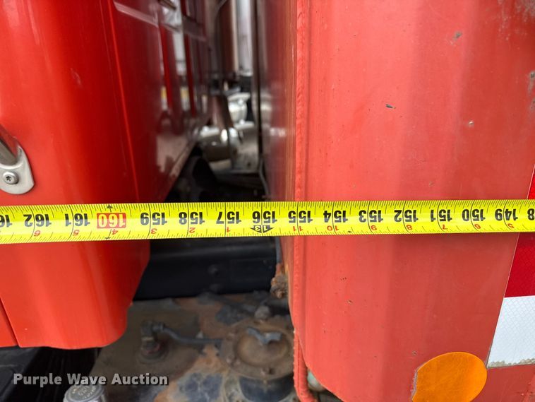 image for item EP2983 2003 Sterling 7500 dump truck