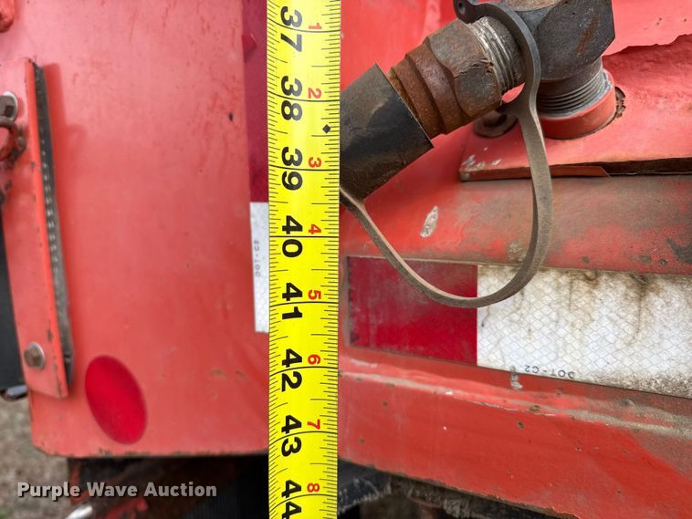 image for item EP2983 2003 Sterling 7500 dump truck