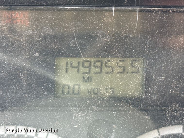 image for item EP2983 2003 Sterling 7500 dump truck