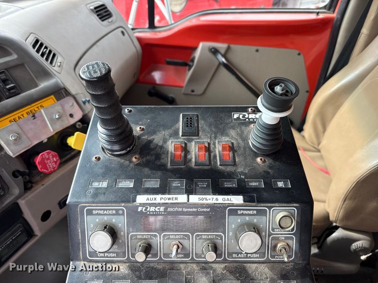 image for item EP2983 2003 Sterling 7500 dump truck