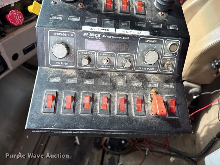 image for item EP2983 2003 Sterling 7500 dump truck