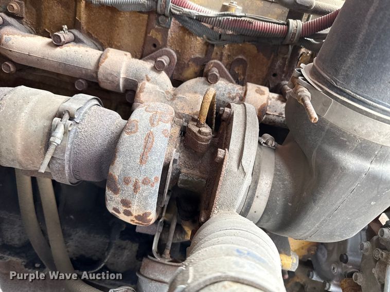 image for item EP2983 2003 Sterling 7500 dump truck