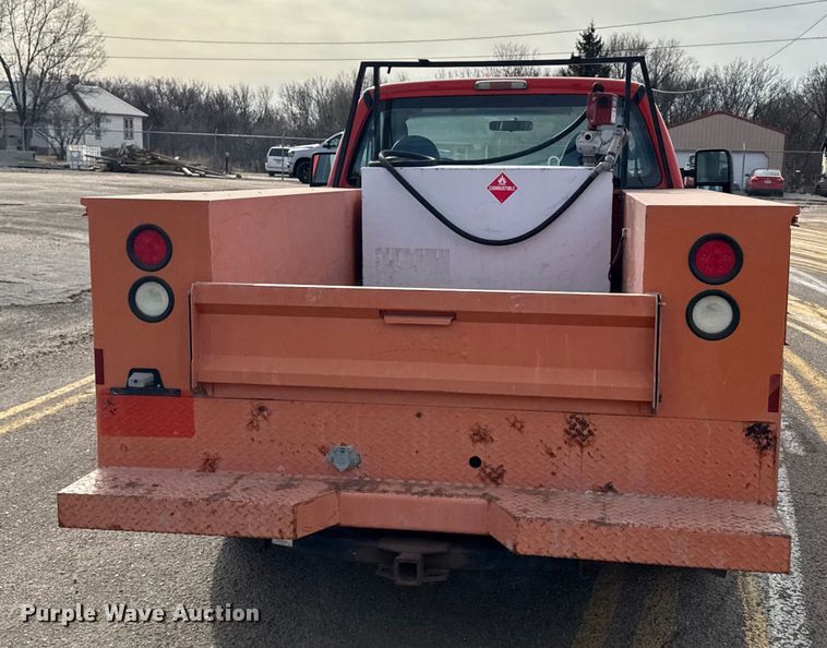 image for item ER2426 2009 Ford F250 Super Duty utility bed pickup truck