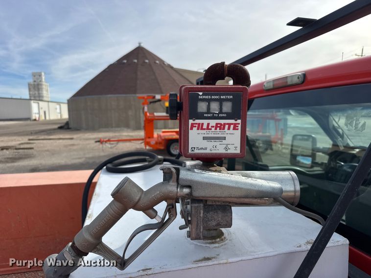 image for item ER2426 2009 Ford F250 Super Duty utility bed pickup truck