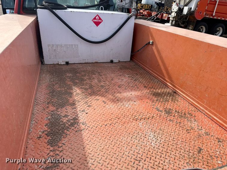 image for item ER2426 2009 Ford F250 Super Duty utility bed pickup truck