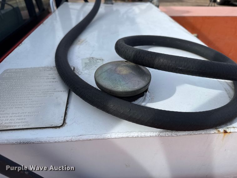 image for item ER2426 2009 Ford F250 Super Duty utility bed pickup truck