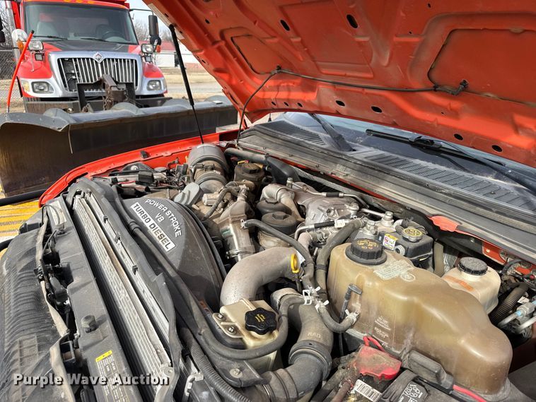 image for item ER2426 2009 Ford F250 Super Duty utility bed pickup truck